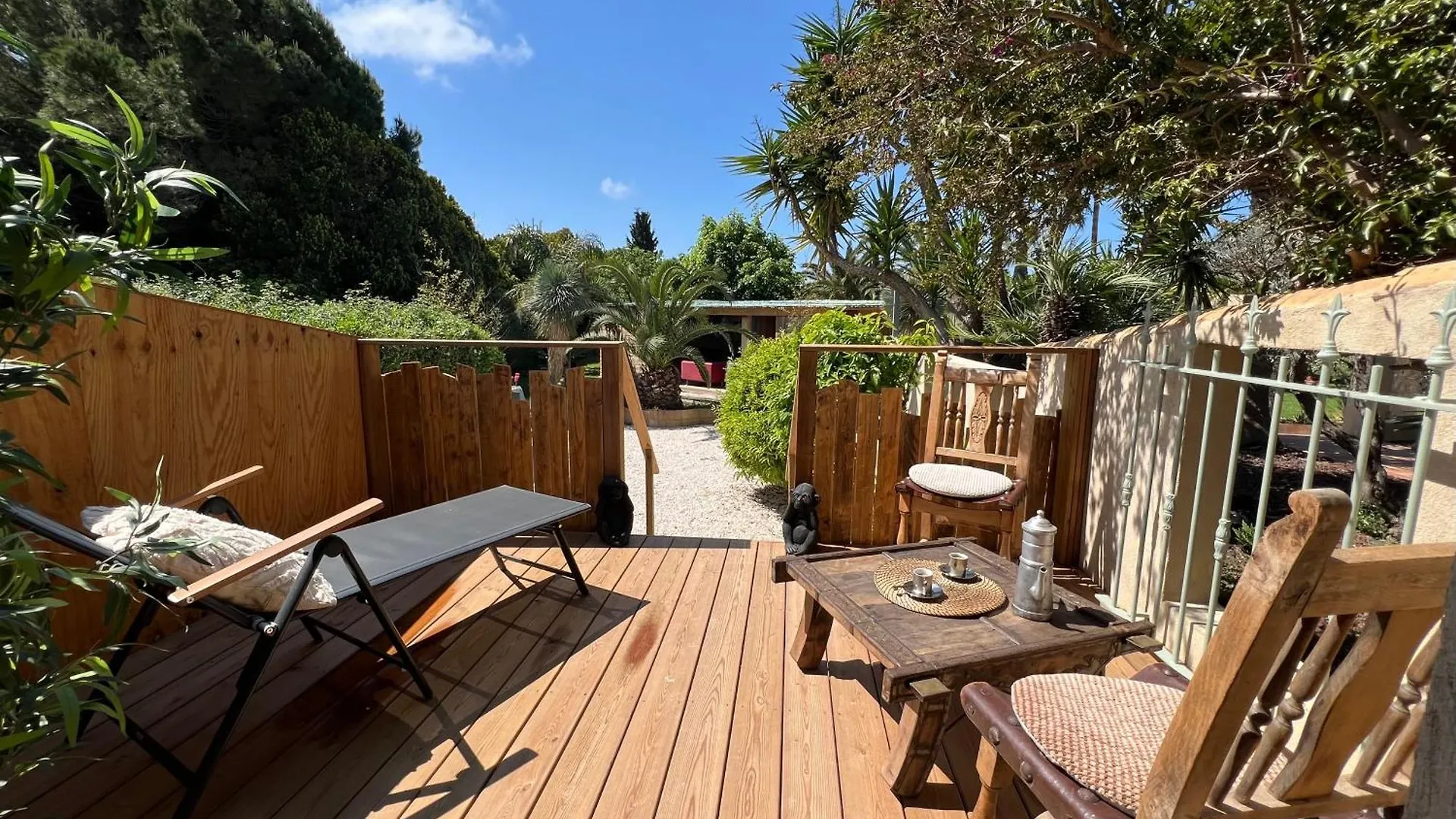 Maison Exotique Avec Piscine - Quatre Murs Et Un Toit Hyères Francie