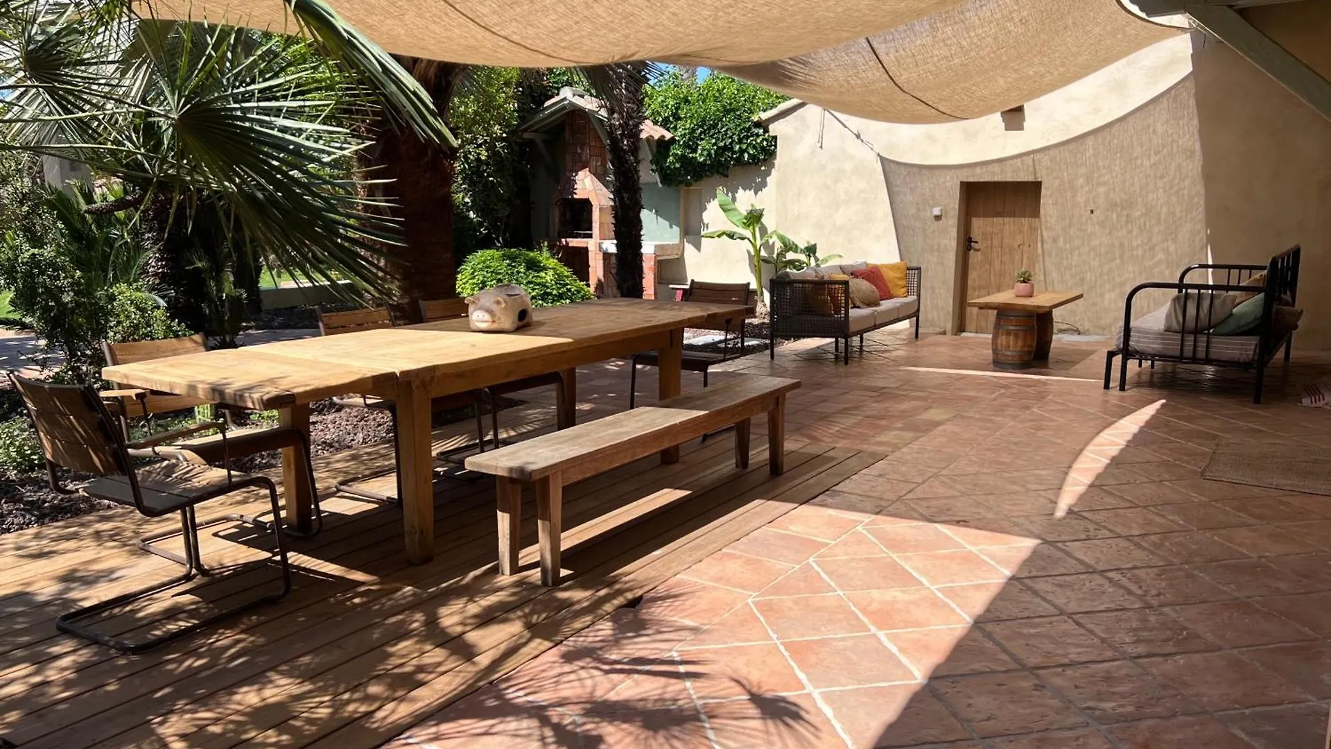 Holiday home Maison Exotique Avec Piscine - Quatre Murs Et Un Toit Hyeres France